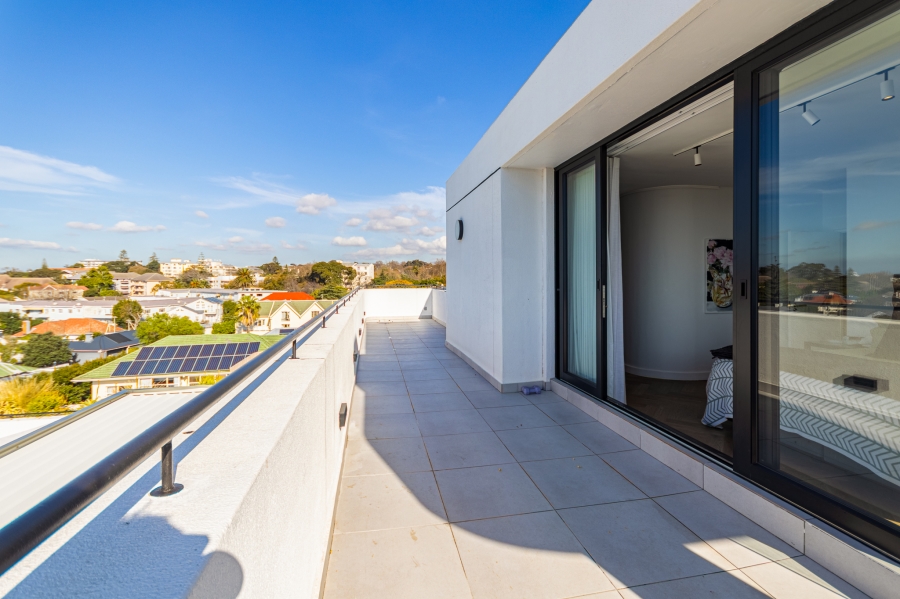 3 Bedroom Property for Sale in Claremont Upper Western Cape